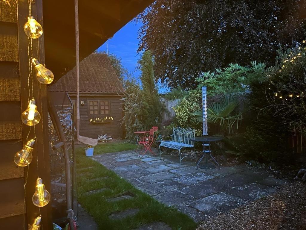 Two Storey Annex Cottenham Extérieur photo